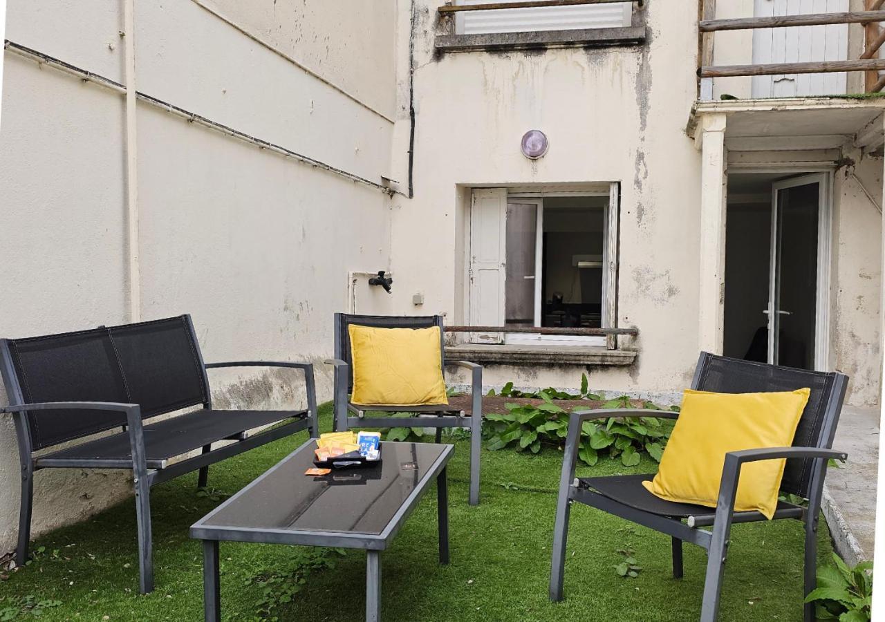 Castelnaudary - Appartement Jardin Exterior foto